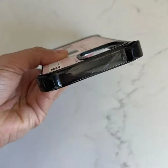 Casetify Bounce Case MagSafe Compatible 15 Pro Max - Picture 7 of 9